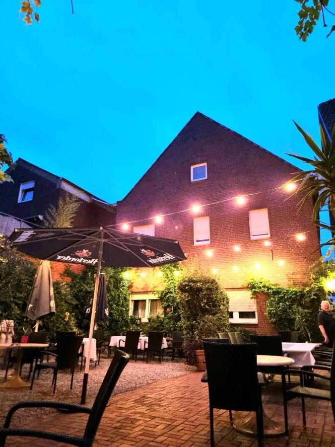 Hotel Altes Gasthaus Duesterbeck エムスデッテン エクステリア 写真